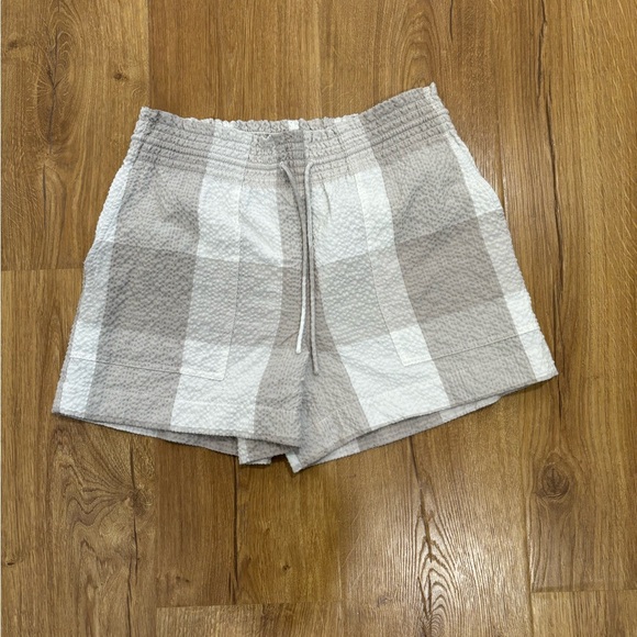 LOFT Lou & Grey Gingham Triple Cloth Shorts - Picture 3 of 5